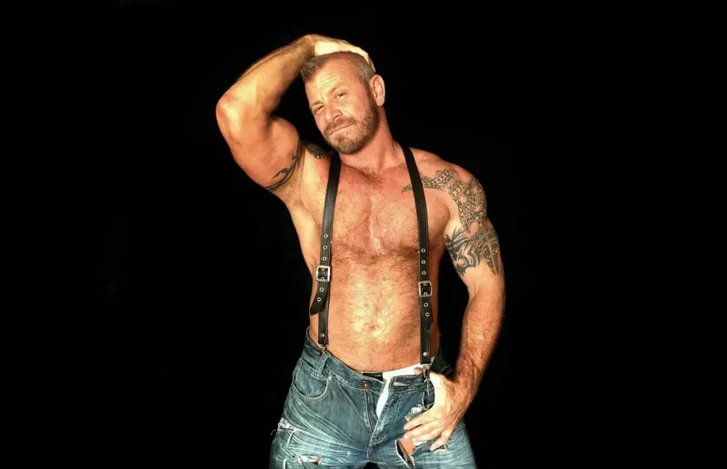 Chris Miklos (Christopher Dale Miklos)
