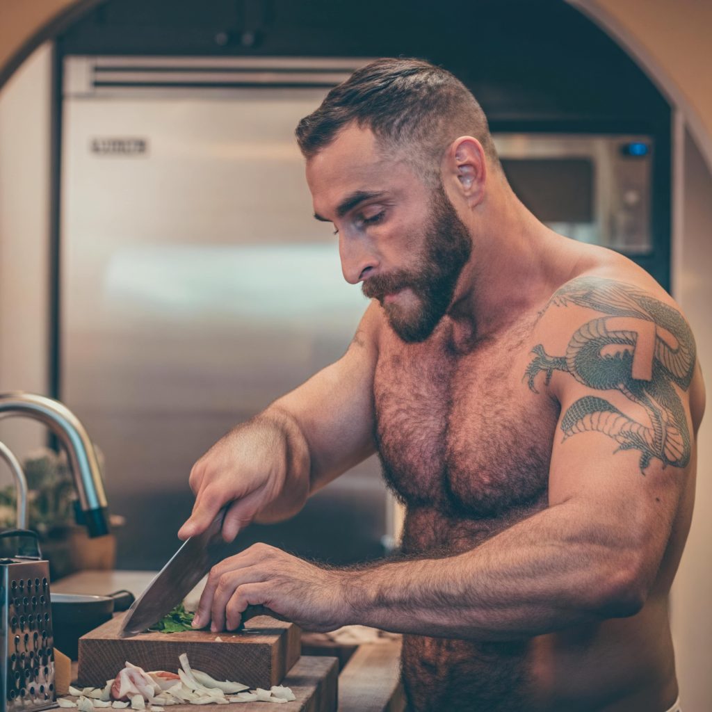 Bear-Naked Chef (Adrian De Berardinis)